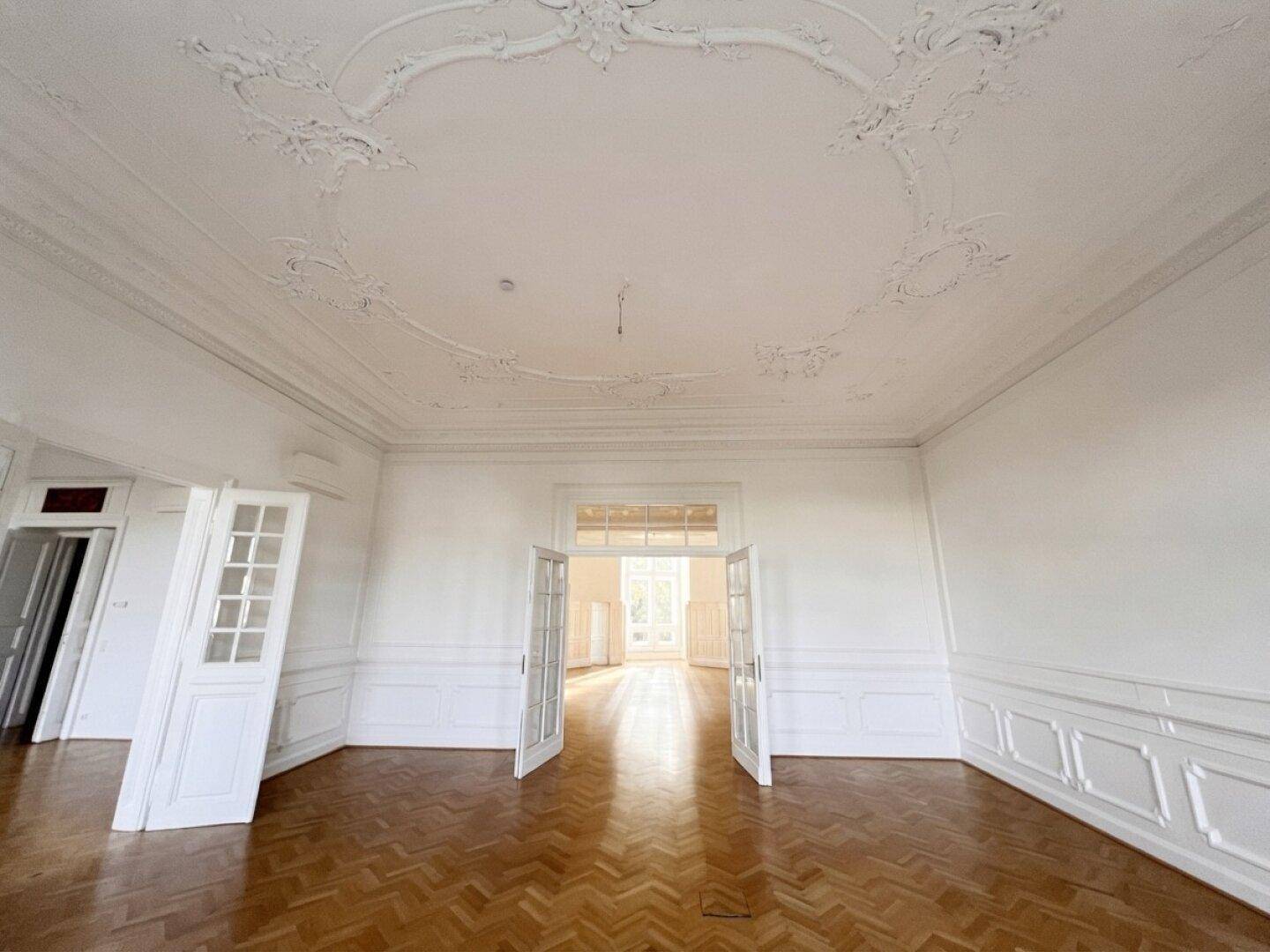 Salon8