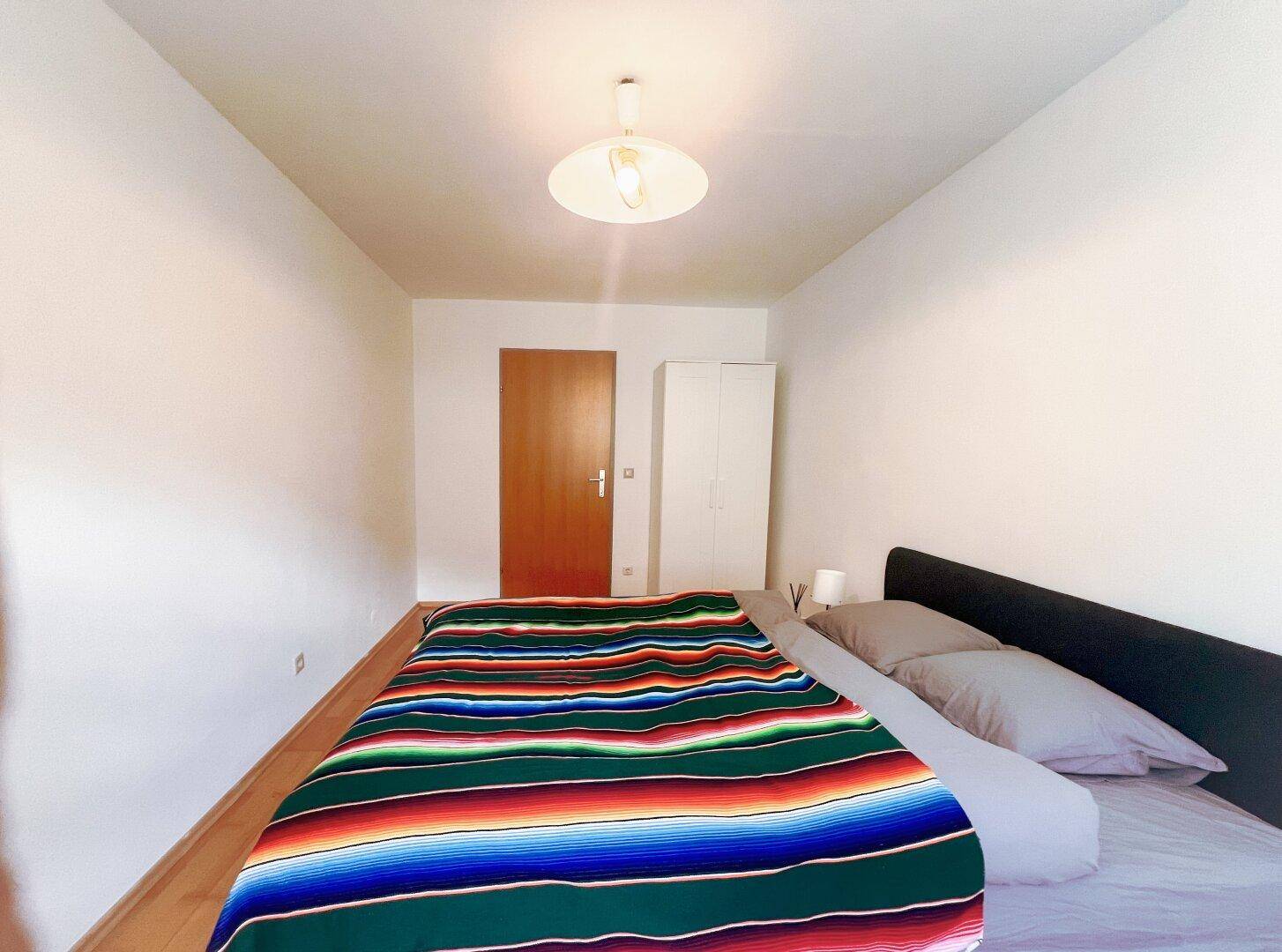 1. Zimmer