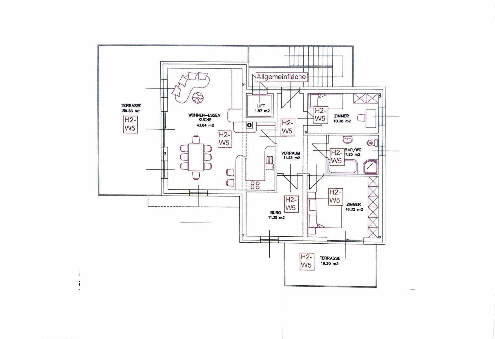 Grundriss des Dachgeschosses von Haus 2 mit großzügigem Wohn-Ess-Küchenbereich und Terrasse.