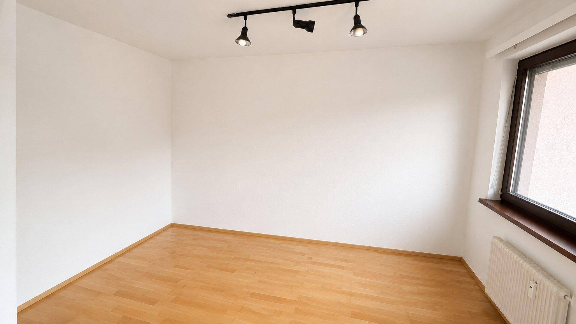 Wohnen mit hervorragender Infrastruktur – helle 1-Zimmer-Wohnung mit Tiefgaragenstellplatz – pohled 4