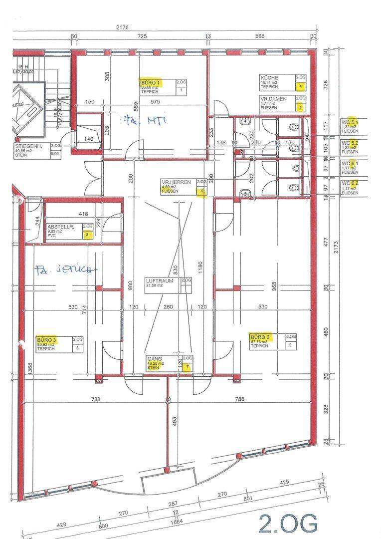 Detaillierter Grundriss des zweiten Obergeschosses mit Büros, Küche und Sanitärbereichen.