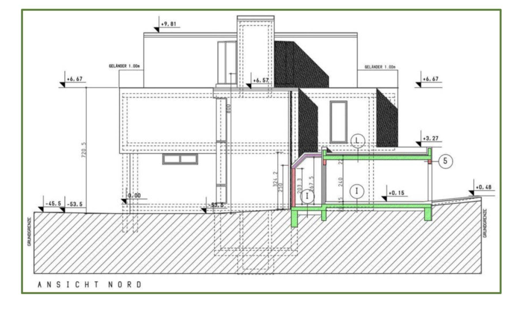Architektonischer Schnittplan des Gebäudes mit Höhenangaben und Konstruktionsdetails.