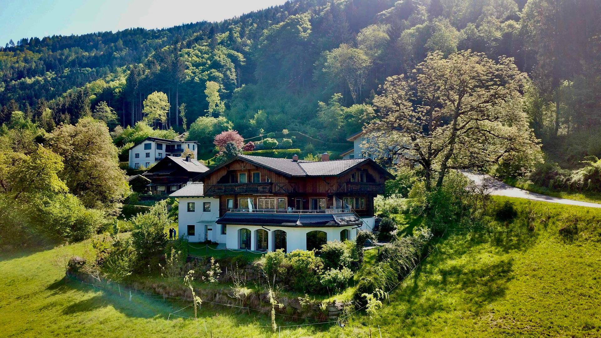 Sehenswertes Landhaus mit Panoramablick auf den Ossiacher See - Widok 2