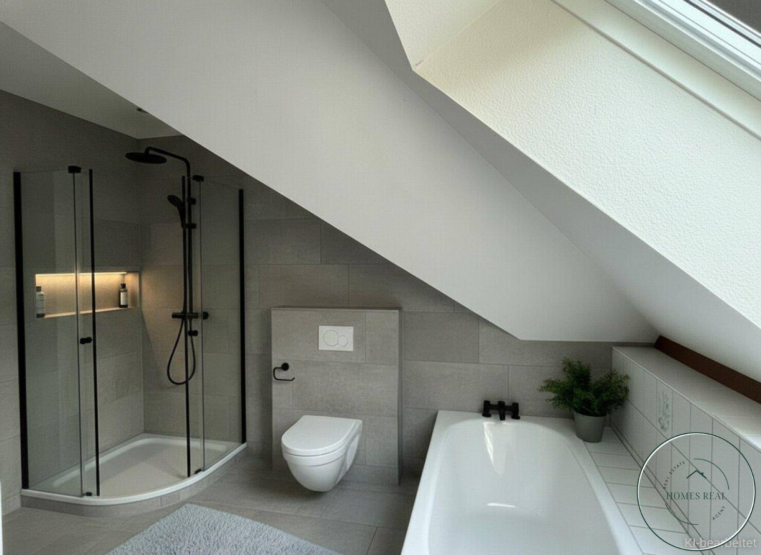 Modernes Badezimmer im Dachgeschoss mit Dusche, Badewanne und Dachfenster.