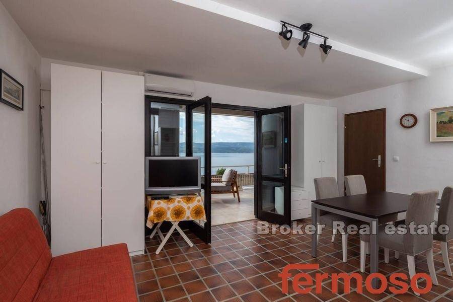 2026-76-005-2026-76-Omis-exceptional-property-with-pool-first-row-to-the-sea-for-sale