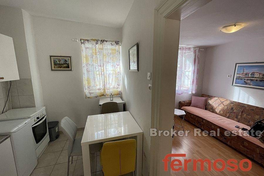 2036-83-002-2036-83-Split-one-bedroom-apartment-for-sale