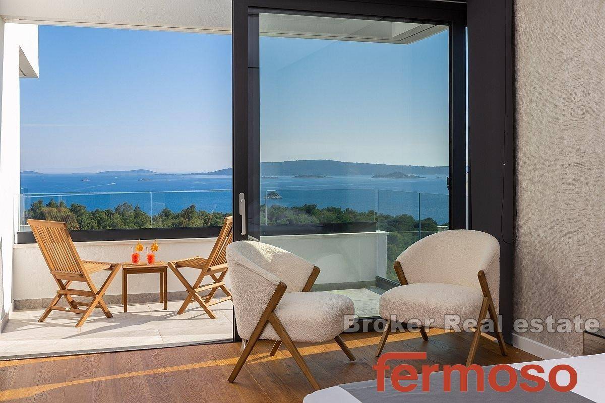 018-2046-04-Trogir-Exclusive-villa-with-panoramic-sea-view-for-sale