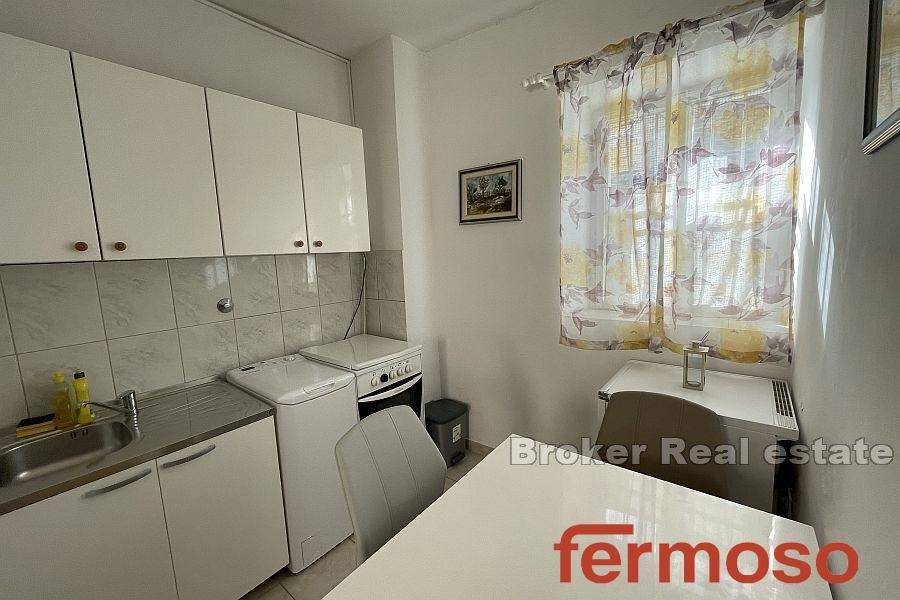 2036-83-003-2036-83-Split-one-bedroom-apartment-for-sale