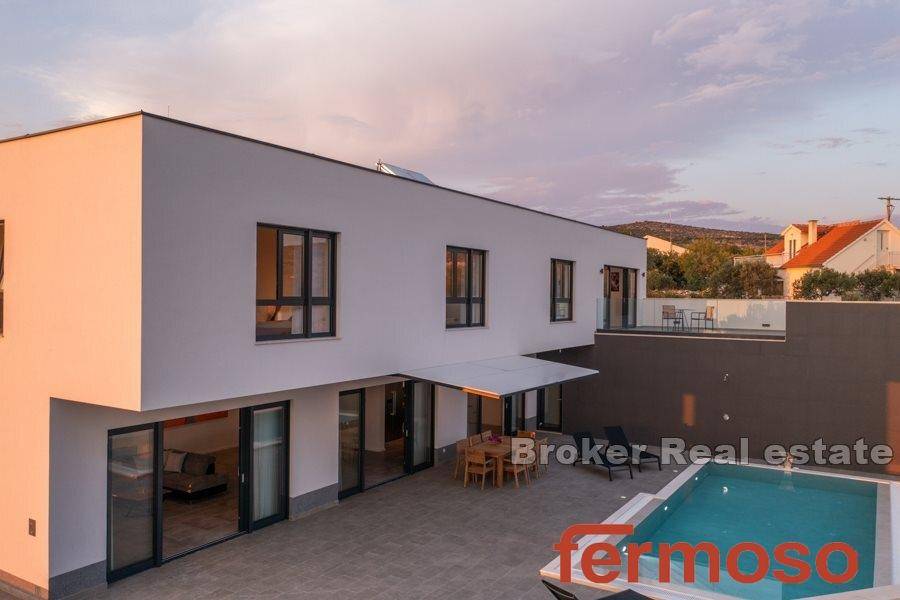 4830-30-04-4830-30-Brac-villa-sea-view-for-sale