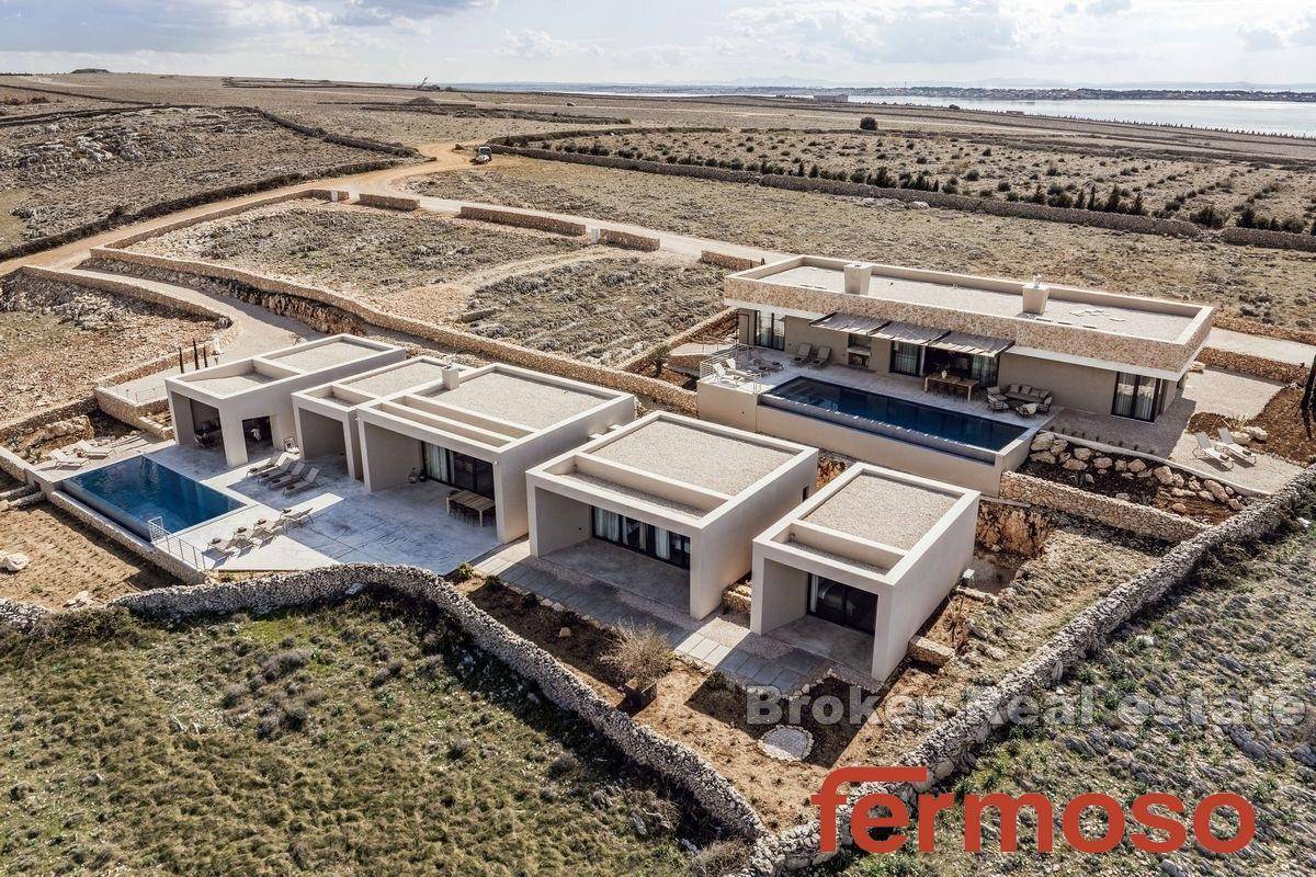 004-2018-254-island-pag-villa-with-pool-and-sea-view-for-sale