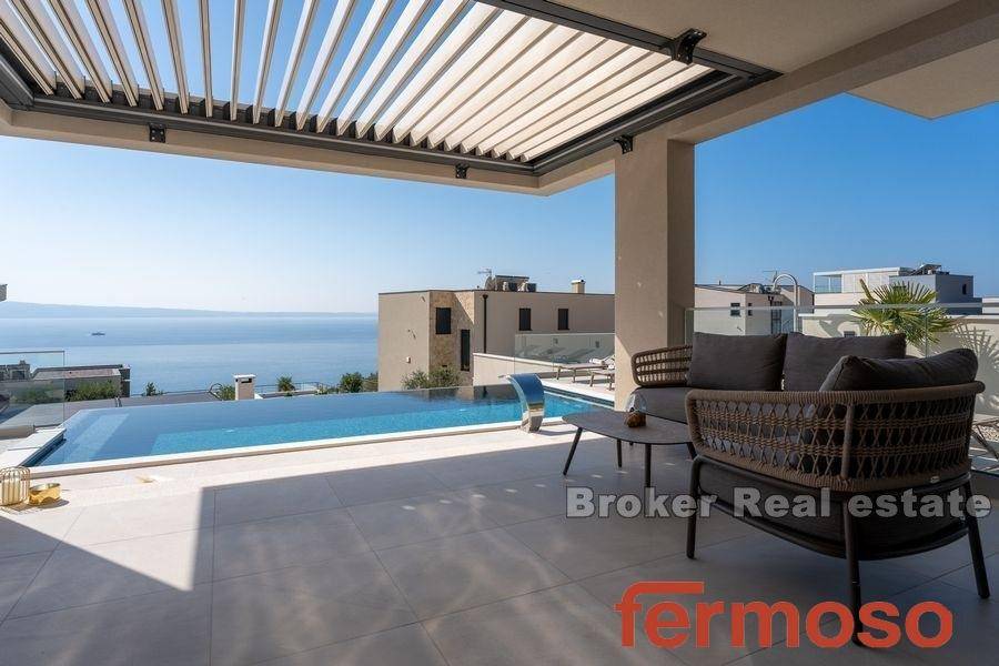 2022-370-010-2022-370-near-split-villa-with-sea-view-for-sale