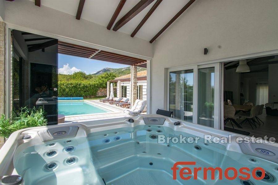 5164-30-014-5164-30-Sibenik-villa-with-pool-for-sale