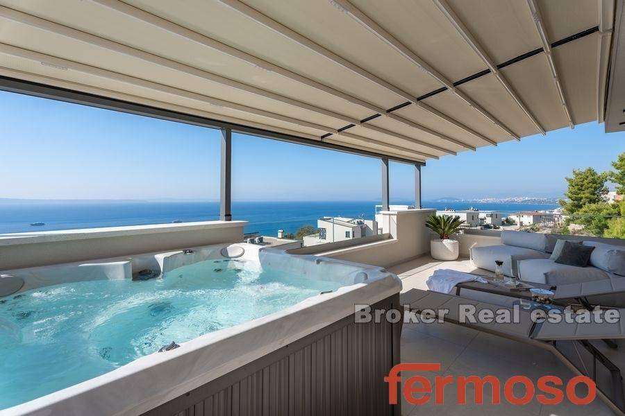 2022-370-013-2022-370-near-split-villa-with-sea-view-for-sale