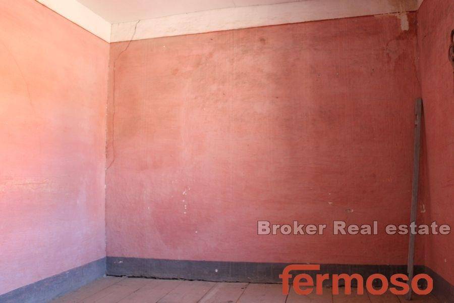 2031-45-003-2031-45-Ciovo-stone-house-for-sale