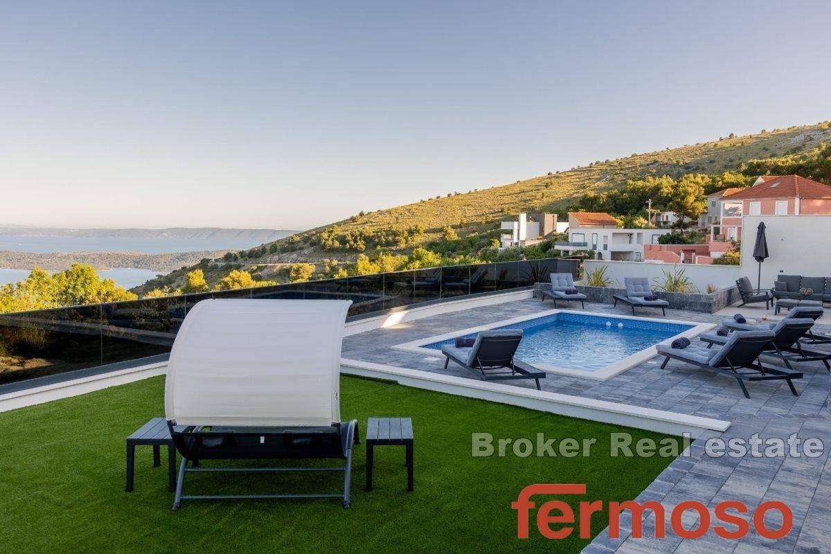 002-2035-73-Trogir-Villa-with-sea-view-for-sale