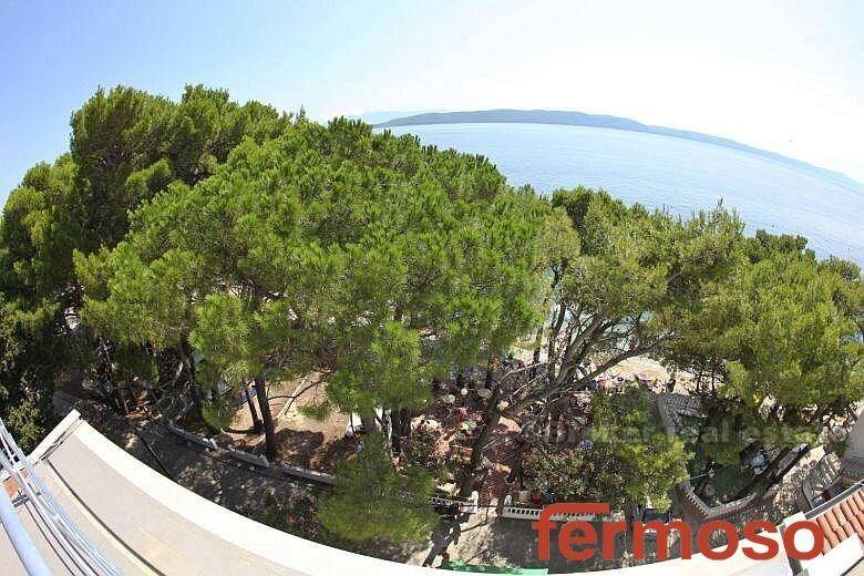 507-2015-02-507-2015-Makarska-Hotel-For-Sale