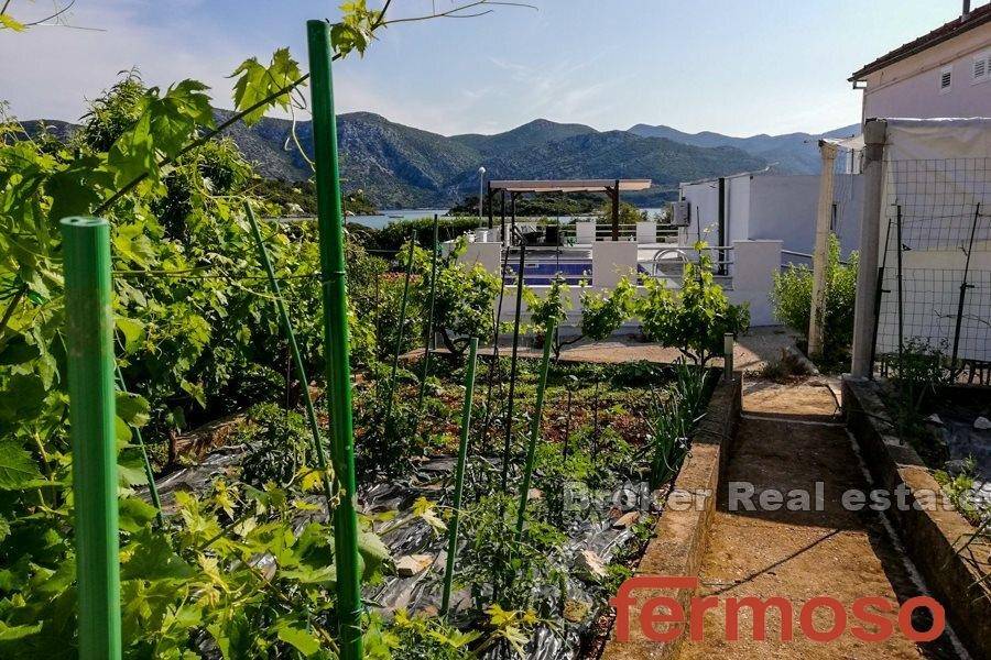 5071-30-12-5071-30-Korcula-house-seafront-for-sale