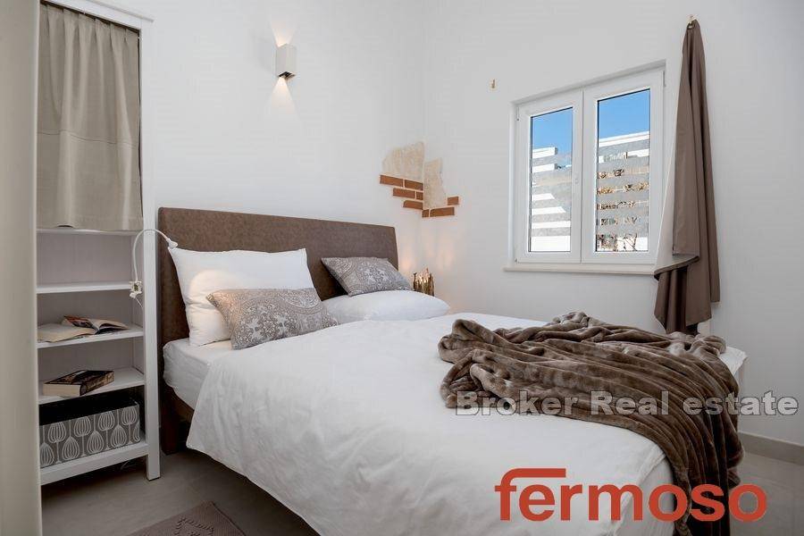 2030-43-016-2030-43-Trogir-house-with-sea-view-for-sale