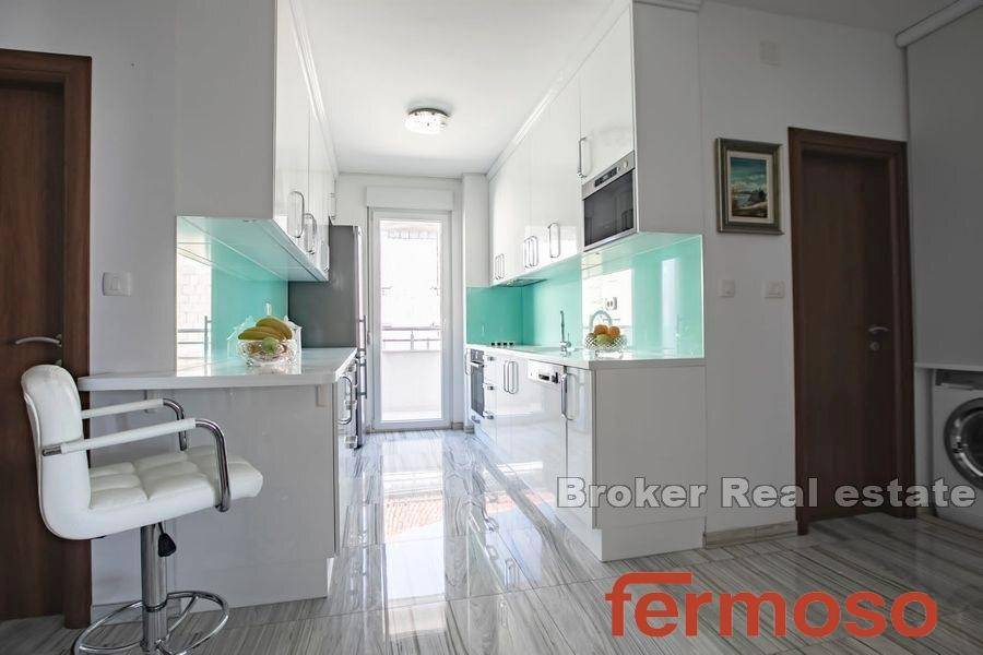 2035-53-005-2035-53-Split-three-bedroom-apartment-for-sale