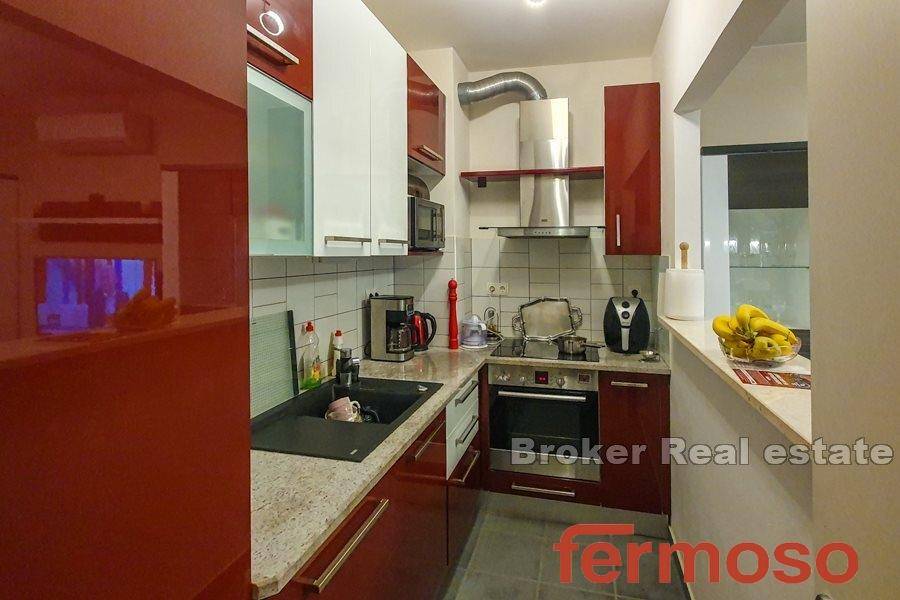 3916-30-007-3916-30-Split-Apartment-For-Sale