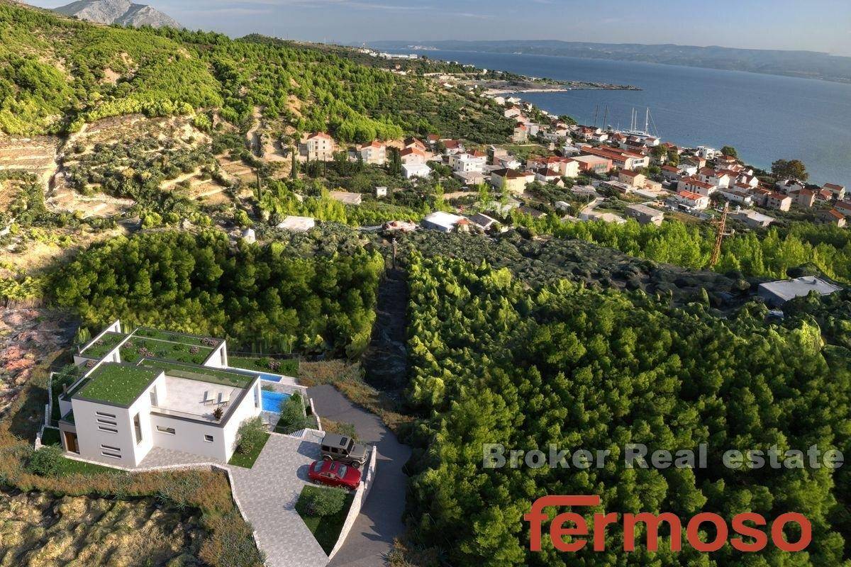 009-2022-389-Omis-villa-with-pool-for-sale