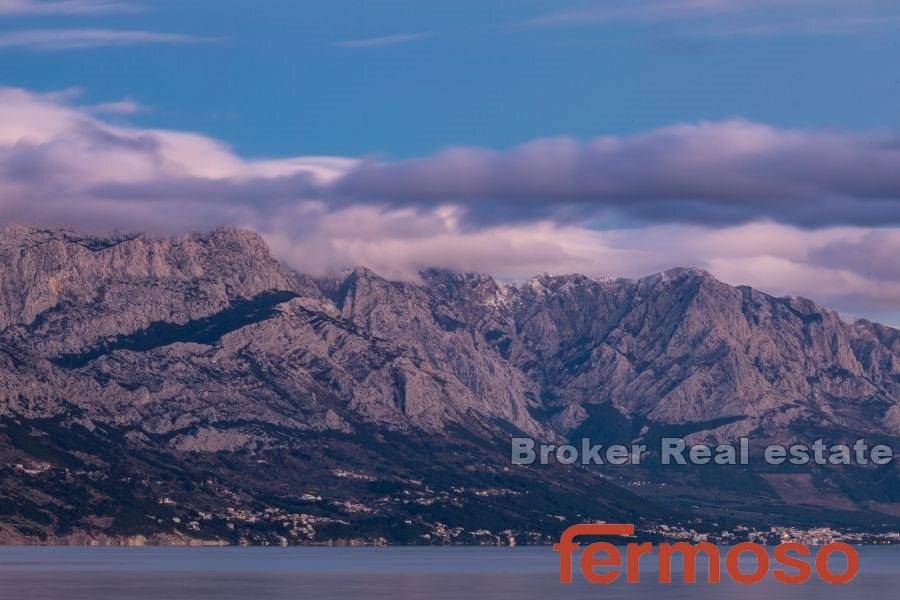 2036-77-003-2036-77-Makarska-two-bedroom-apartment-with-a-sea-view-for-sale