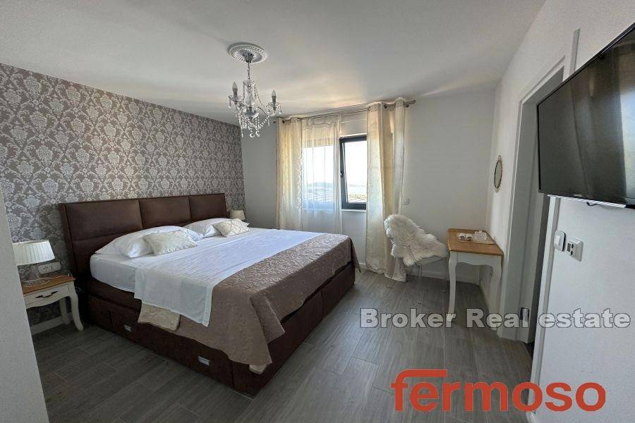 2043-65-008-2043-65-Rogoznica-Villa-with-sea-view-for-sale