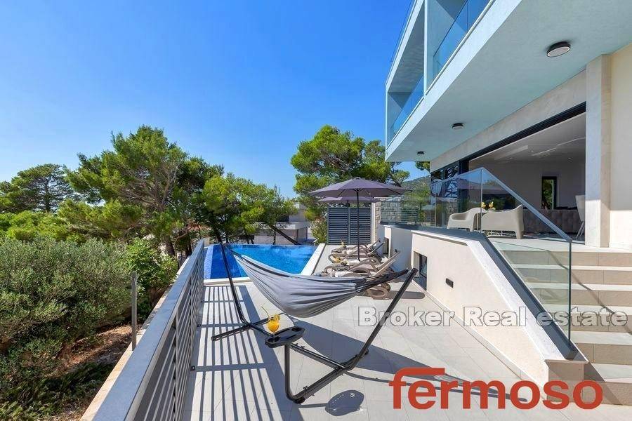 2018-202-018-2018-202-Makarska-villa-with-pool-and-sea-view-for-sale