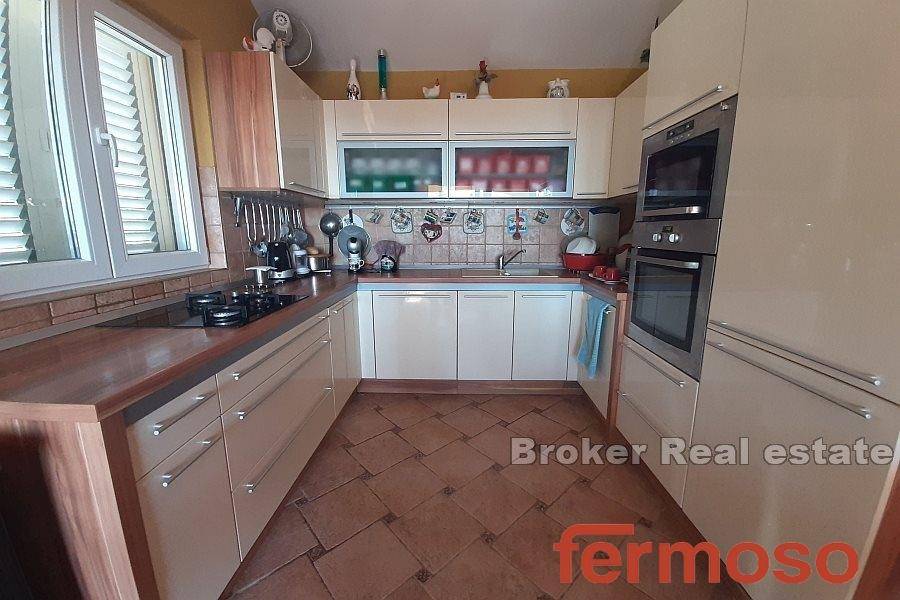 2016-591-005-2016-591-Zadar-Detached-house-with-a-sea-view-for-sale