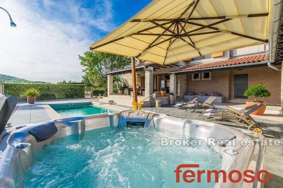 2021-364-007-2021-364-sibenik-luxury-stone-villa-with_pool-for-sale