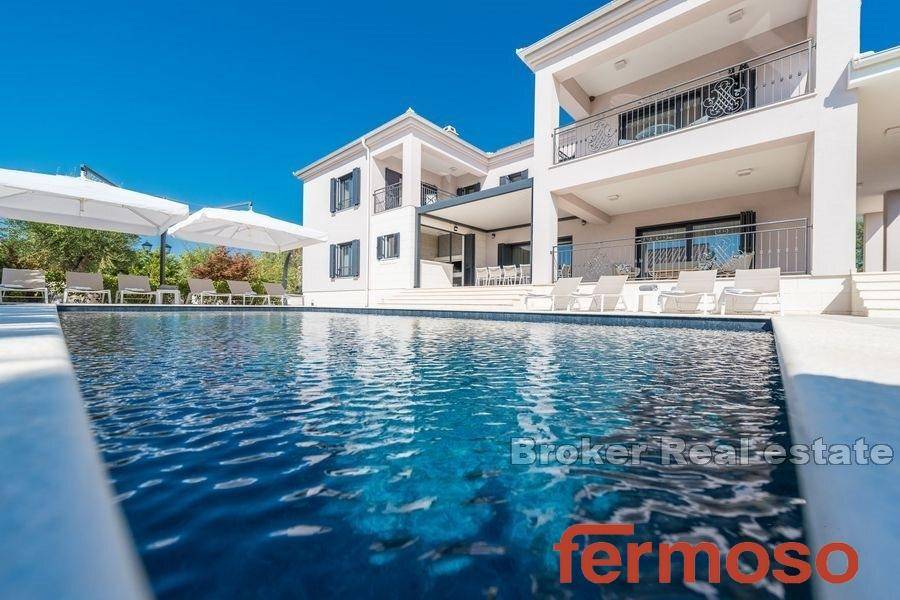 2018-205-003-2018-205-Zadar-villa-with-pool-for-sale