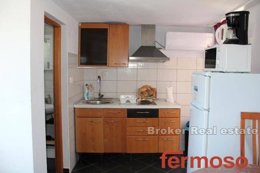 2030-07-006-2030-07-near-rogoznica-apartment-house-with-sea-view-for-sale