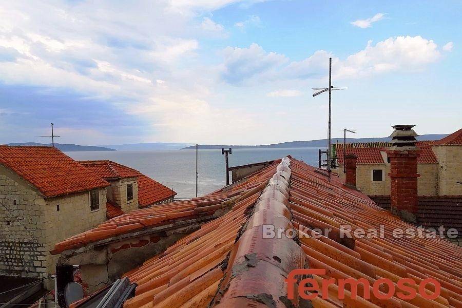 2029-05-005-2029-05-house-with-sea-view-near-Trogir-for-sale