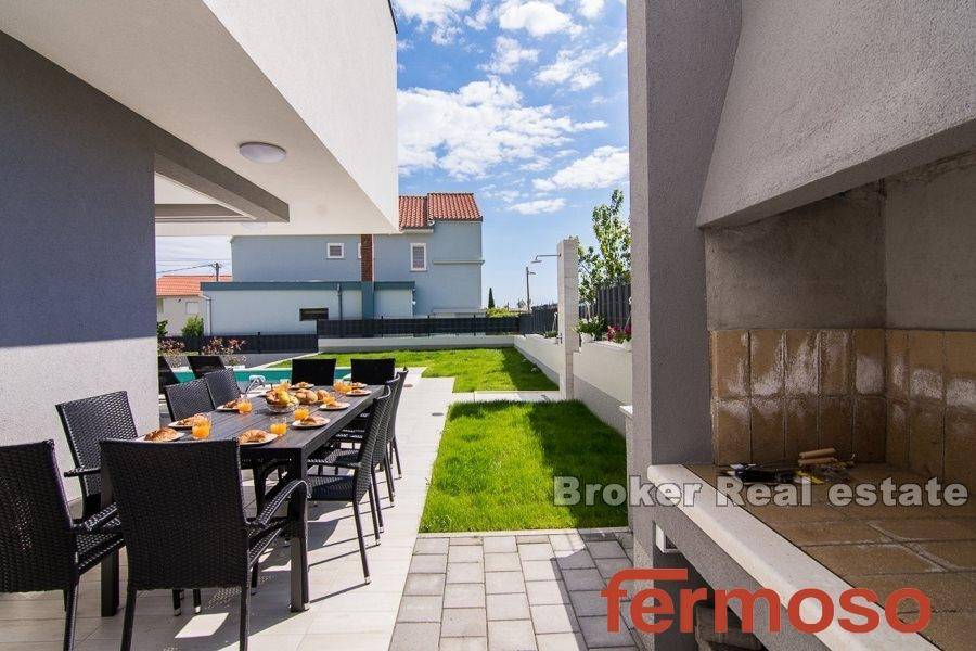 2019-88-10-2019-88-Kastela-villa-new-build-for-sale