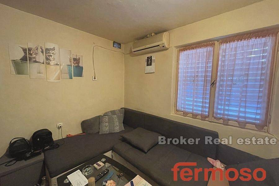 2035-118-003-2035-118-Trogir-house-near-city-centre-for-sale