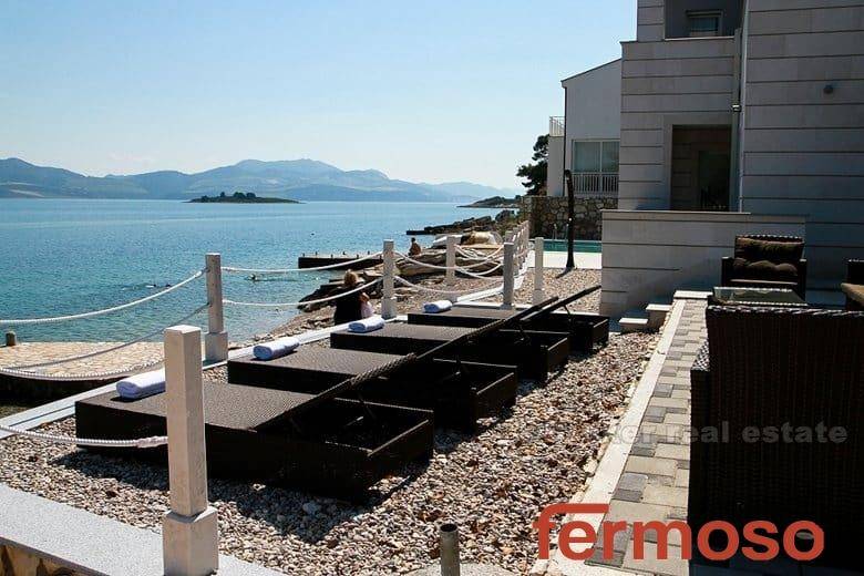 4362-30-4362-30-peljesac-house-sea-front-007