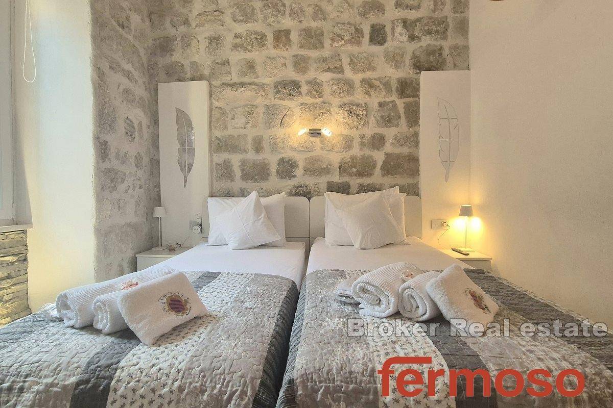 012-2047-18-Dubrovnik-Luxury-apartment-in-the-city-centre-for-sale