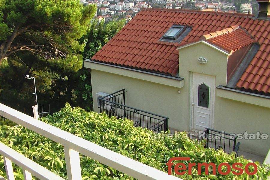 2026-104-005-2026-104-Dubrovnik-house-with-three-units-and-a-sea-view-for-sale