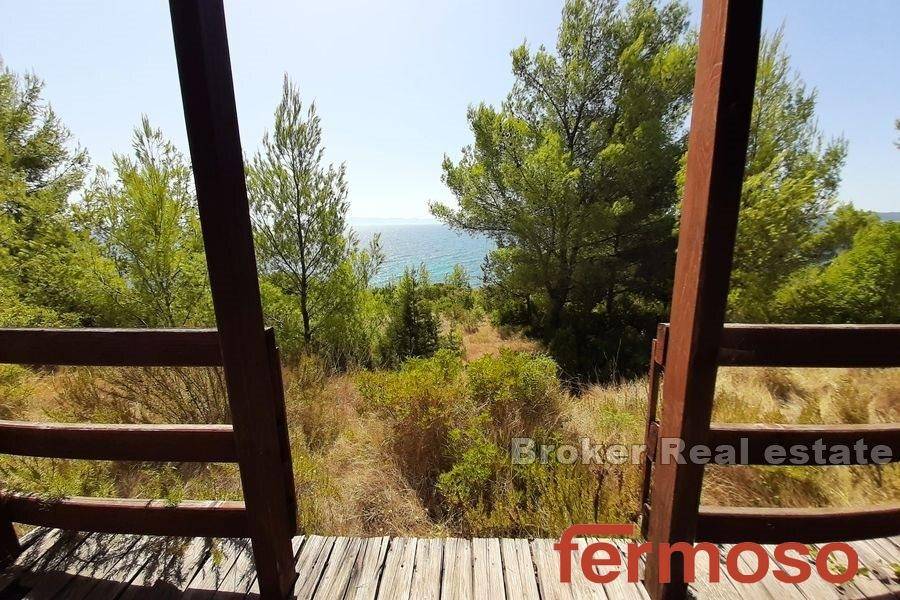 2016-513-004-2016-513-Hvar-house-in-the-first-row-to-the-sea-for-sale