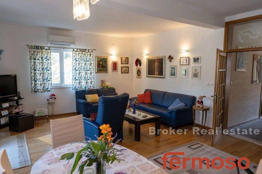1018-03-002-1018-03-dubrovnik-house-with-view-for-sale