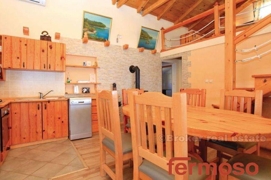 4586-30-peljesac-house-013