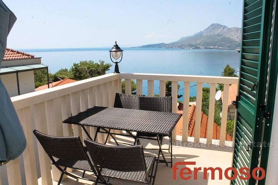 2024-11-10-2024-11-Omis-riviera-Stone-house-sea-view-for-sale1