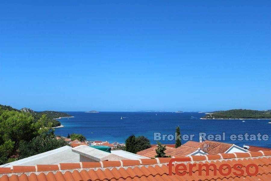 2030-07-020-2030-07-near-rogoznica-apartment-house-with-sea-view-for-sale