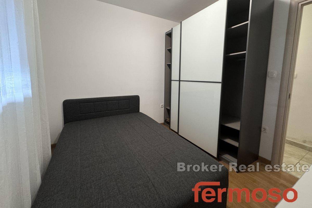 008-2030-76-Split-Mejasi-Comfortable-two-bedroom-apartment-for-sale