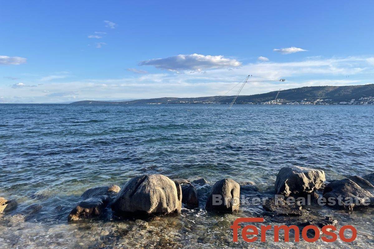 003-2035-142-Kastela-Building-land-first-row-to-the-sea-for-sale