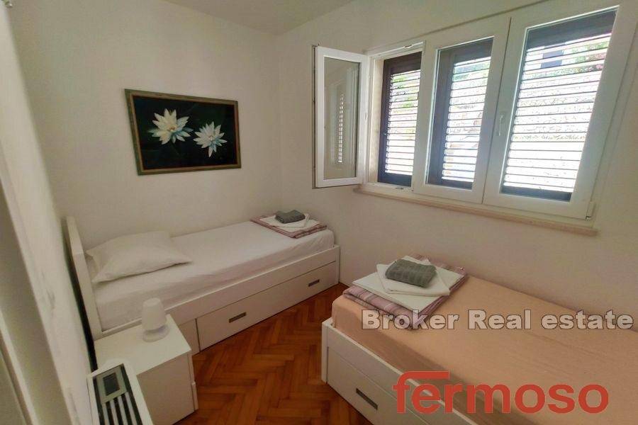 2040-23-010-2040-23-Sibenik-house-first-row-to-the-sea-for-sale