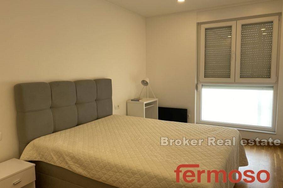 2037-43-008-2037-43-Split-modern-two-bedroom-apartment-for-sale