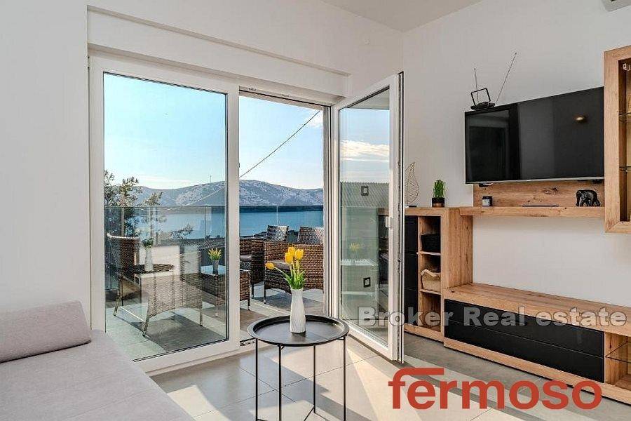 004-2018-235-Pag-apartments-with-sea-view-for-sale