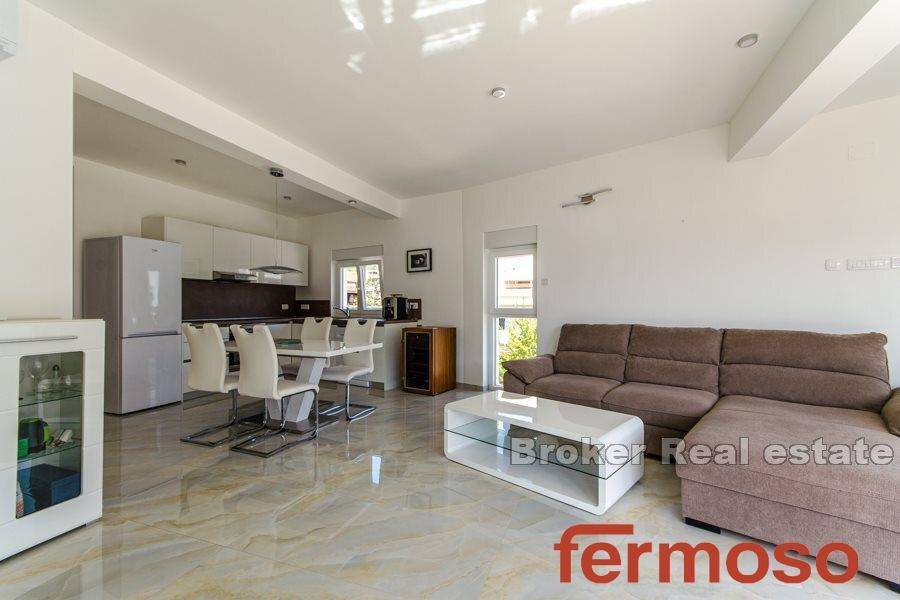 2013-160-04-2013-160-Primosten-apartment-first-row-for-sale