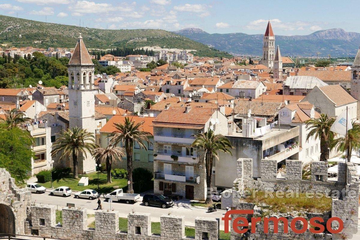 002-2035-168-Trogir-Building-land-near-the-city-center-for-sale